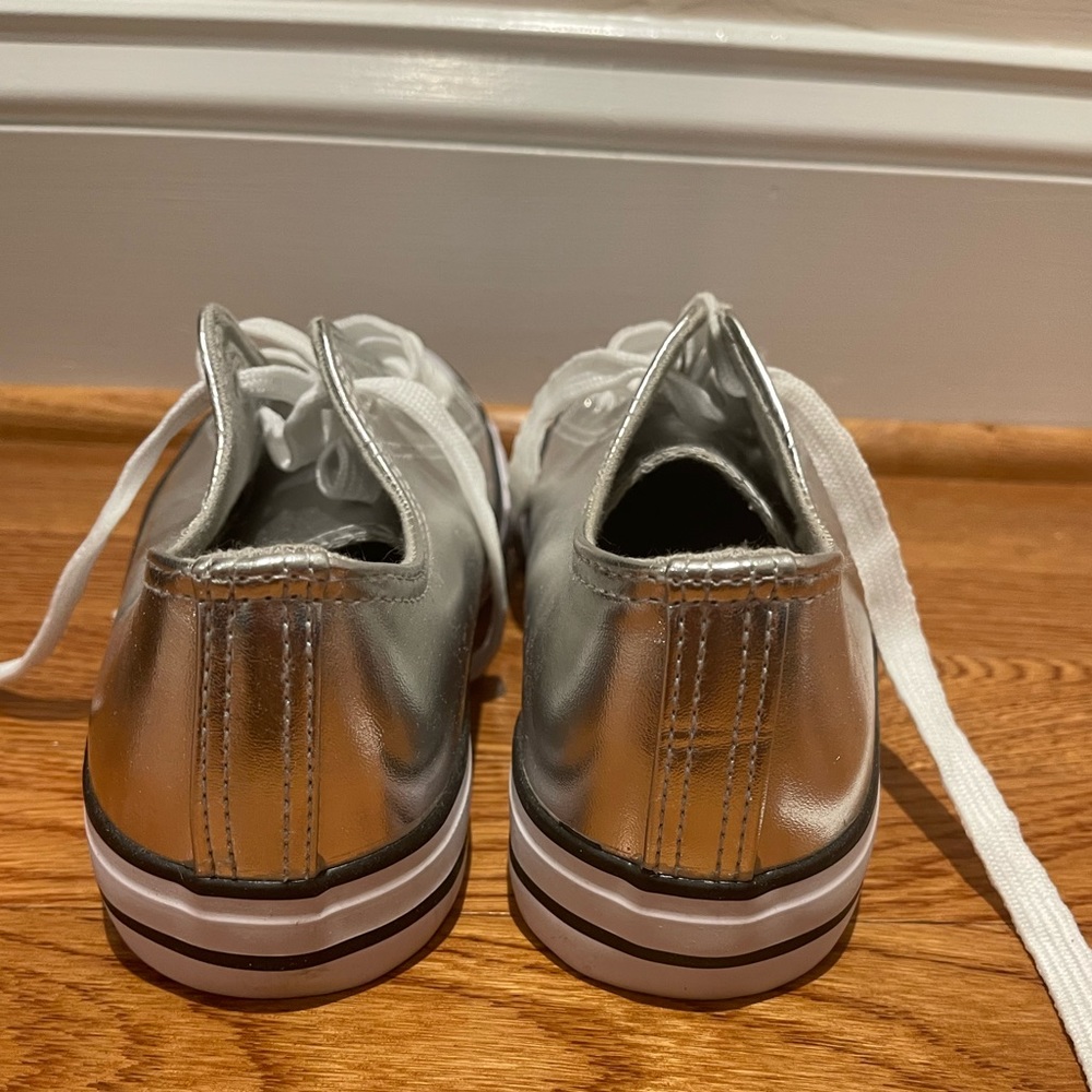 Silver converse - Picture 3 of 4